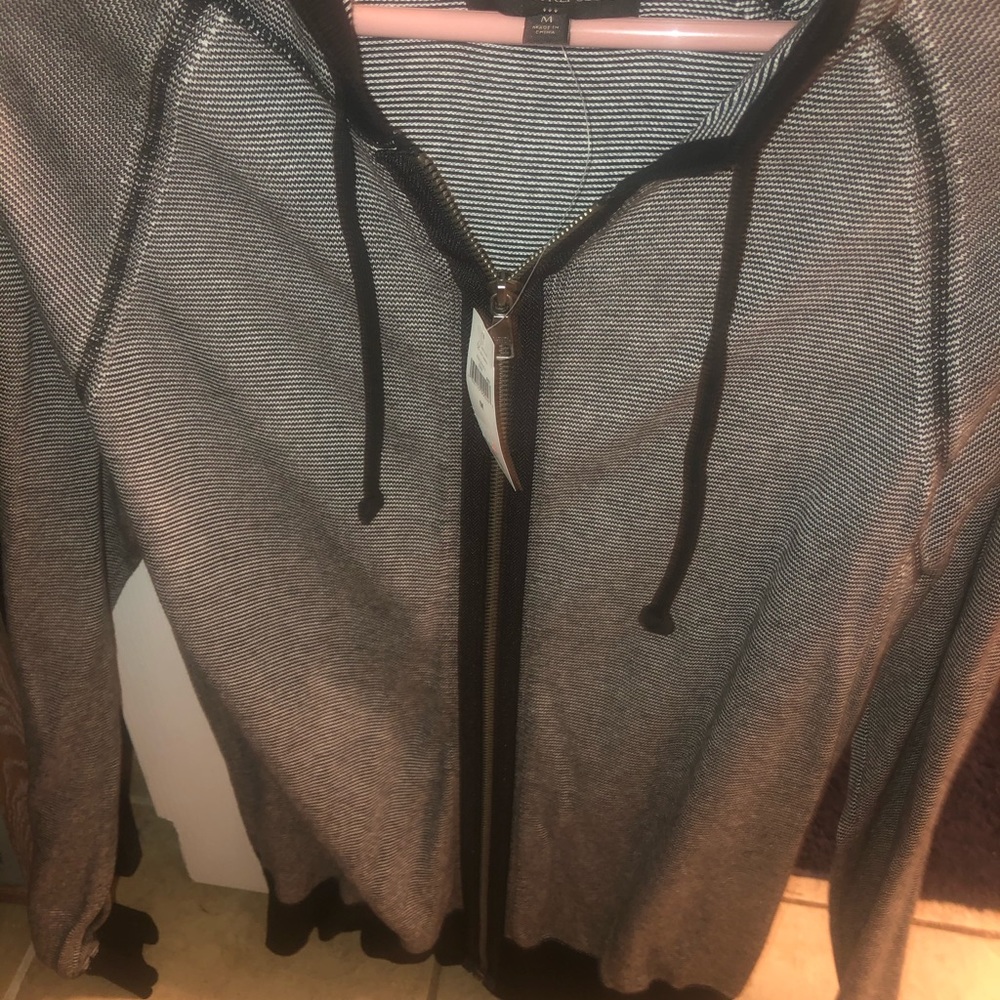 New zip up hoodie banana republic size medium M